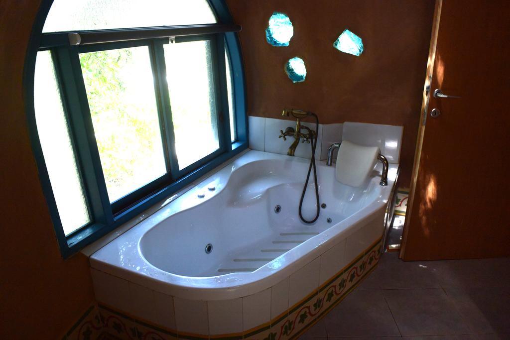 Dutch Farm Israel Bed & Breakfast Sede Zevi Luaran gambar